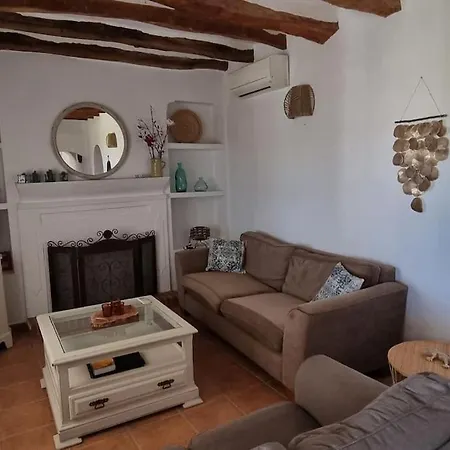 Sfeervolle Cortijo La Camarilla, Prive Zwembad, Landelijk En Rustig